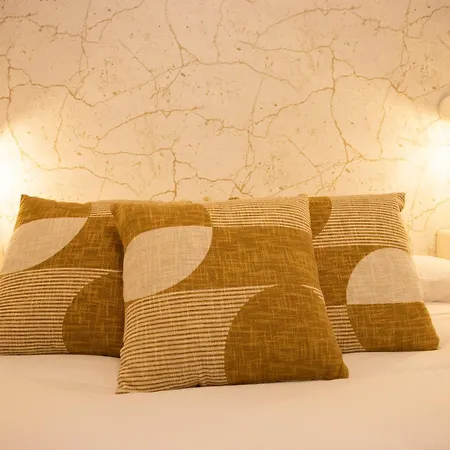 Apartment Perla 6 *